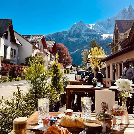 Le Petit Social * Chamonix